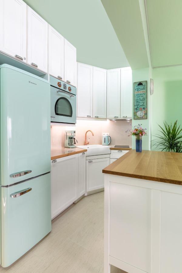 Lydia'S Luxury Apartment Loutraki  Luaran gambar